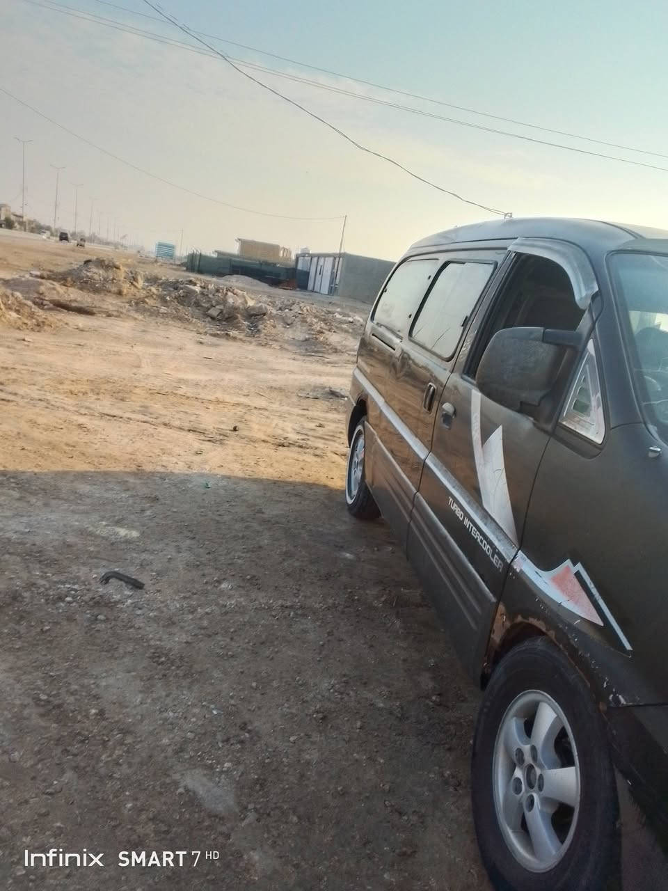 السلام عليكم 
2007
محرك 2700
كير مكينه كفاله 
بيهة الشاصي الامامي جهة السايق مصلح 
بيهة باب وجاملغ صبغ والباقي كفاله 
رقم بابل مصفره هيئه غرامات مصفر 
خطه سنيه دوانيه 
65وبيهة مجال 
باقي التفاصيل اتصل وبيك خير وتدلل 
***********
