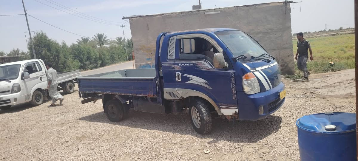 السلام عليكم
كيه 2004.. محرك بجيس  نظافه كدام عينك
محرك كرنفال من افضل انواع المسكر
سعر 45 مجال بسيط جدااا  ***********
رقم ديالئ..  راعيها بغداد
مكان السياره بابل.. ناحيه النيل
