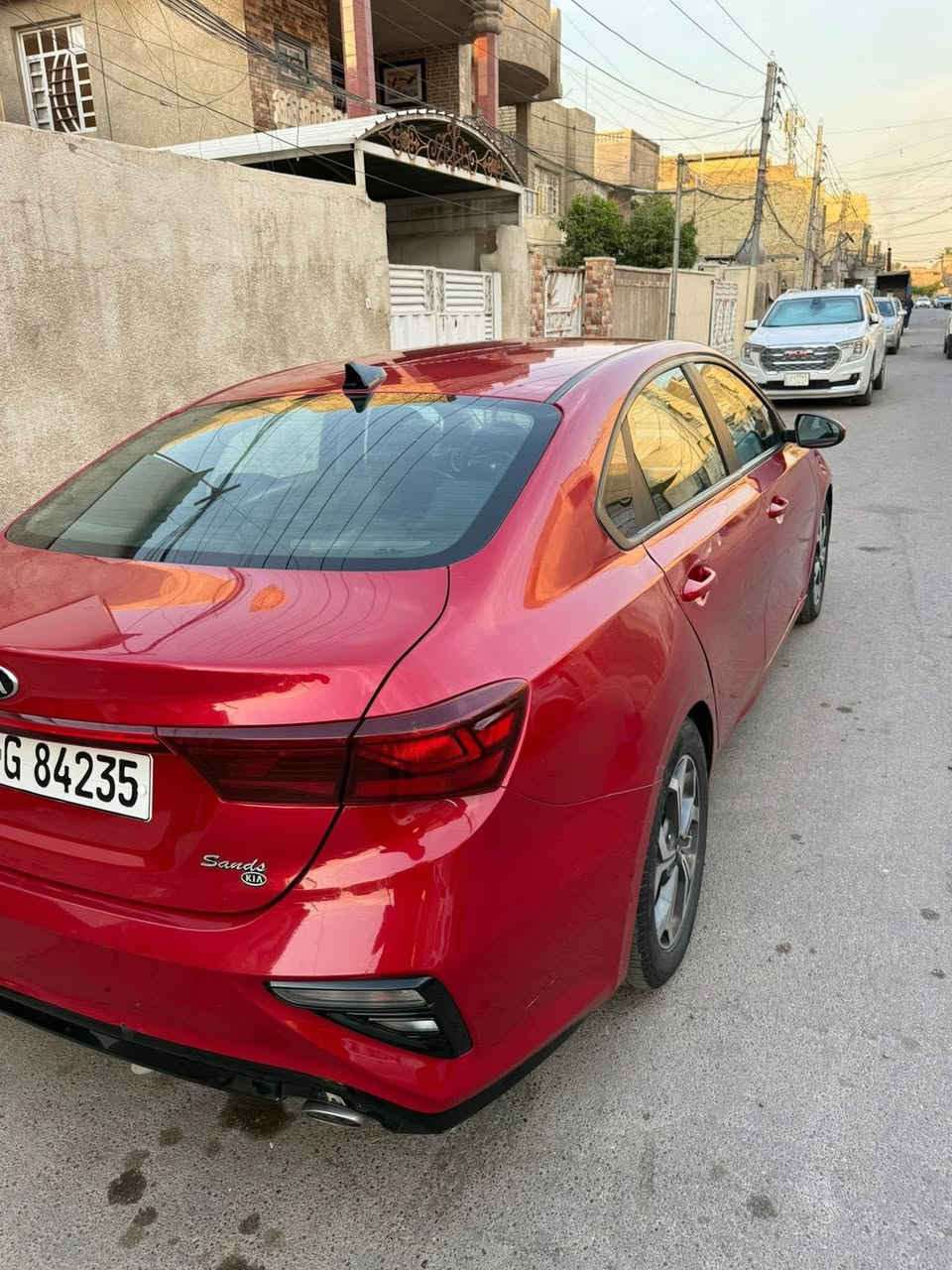 السلام عليكم....
فورتي (2021) كفاله من الصبغ  بدون دواخل. سيارة مال جناية 

جديدة بمعنه الكلمة ماشية (78) كير محرك كفالة وعليها منضومة (غاز جديدة ) السيارة موصفات العادية 

رادارات. تحديد مسار . توقف ذات. وباقي المواصفات العادية 

معروضة السيارة ب(١٣٥) وبيها مجال قليل. 

السيارة شكد ماتتوقع جديدة توقع.  
 رقم اربيل السيارة باسمي 

مكانها سيدية الاستفسار ***********
