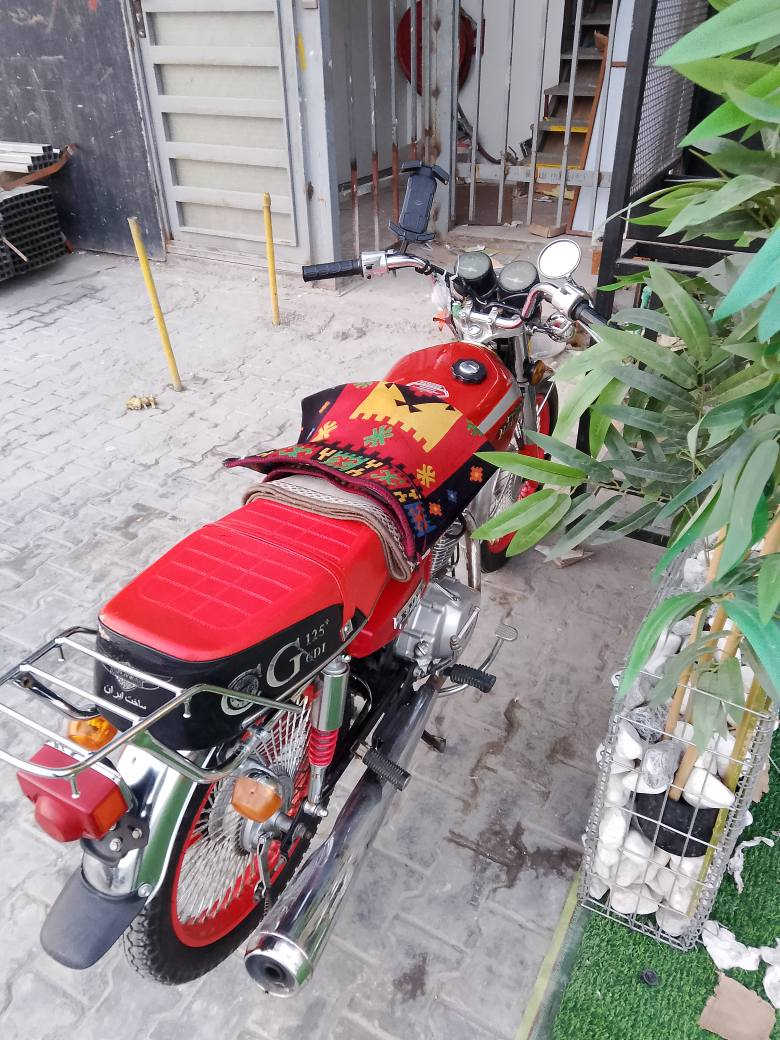 السلام عليكم دراجه للبيع نامه برو اي نقص مابيه نجي وشوف مكلف بالنشر رقم صاحب الدراجه *********** كربلاء, العراق
