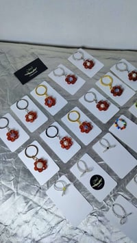 هدية تحفيزية • هاند ميد • اساور حجر