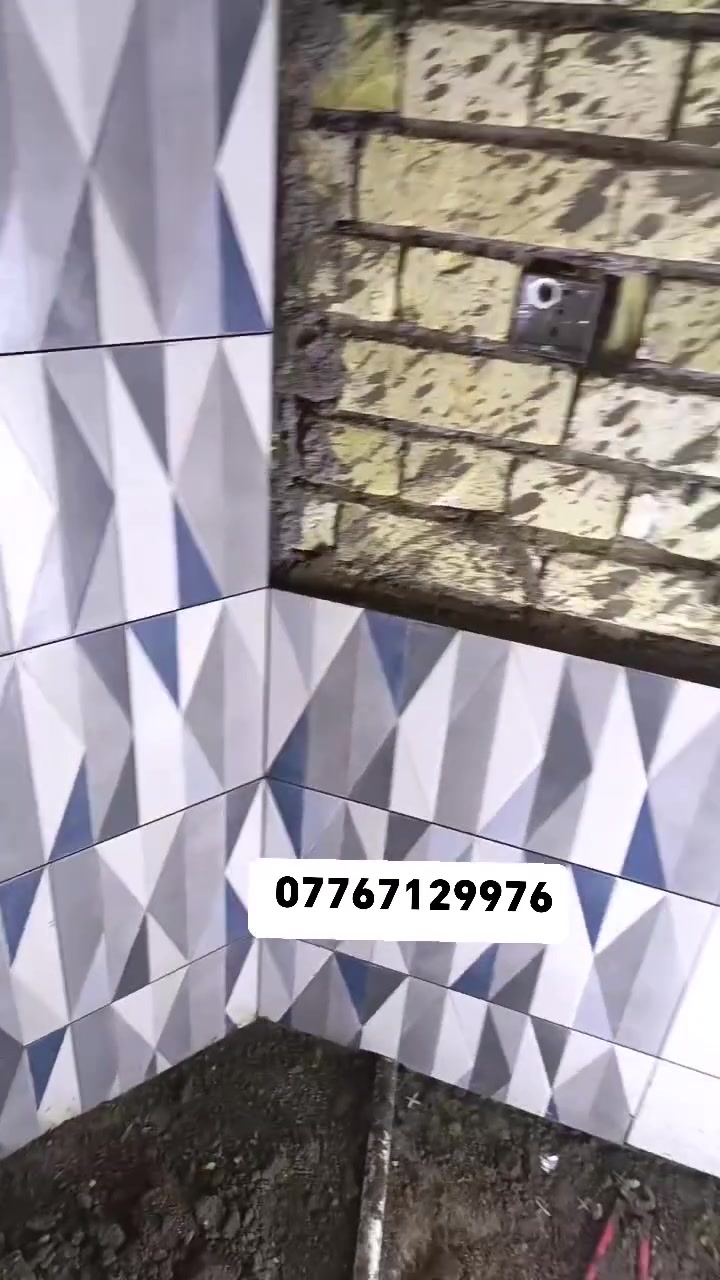 خلفه سيراميك متفرغ حاليا شغل درجه اولى ***********
الارضيه ب7
جدران ٩
