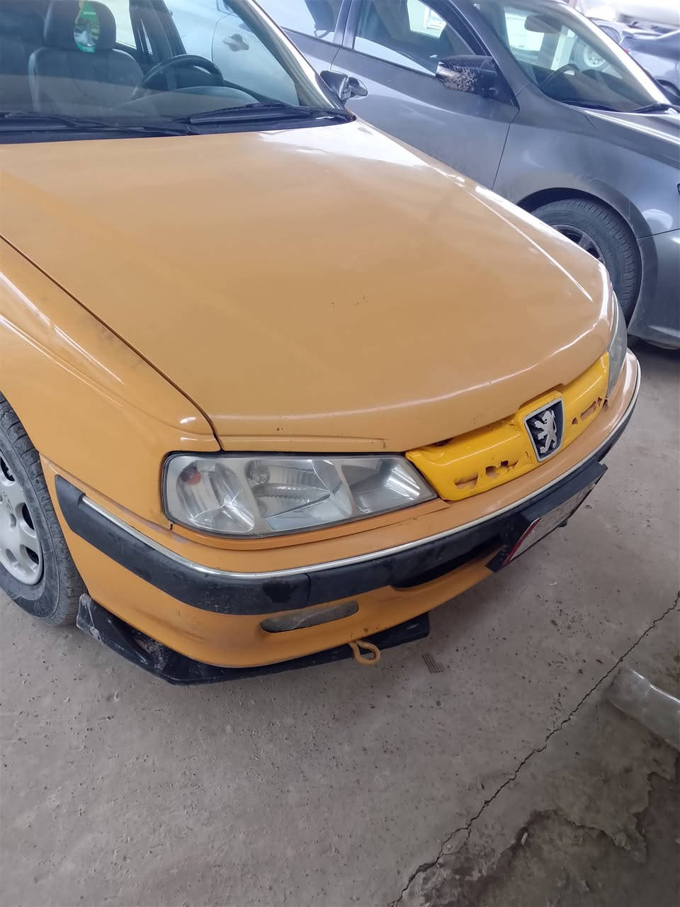 سلام عليكم بيجو بارس موديل 15 كير محرك بشرط تبريد تدفى مصفره هيئه وغرامات رقم بغداد  سنويه ماصاقطه الشراي يتصل ع الرقم ***********
مكان سياره صلاح الدين بيجي
