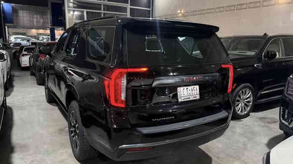 السلام عليكم 
 

2022 جي ام سي AT4
GMC /AT4 
فول 1/1 
جكات 
دوس كهرباء 
صندوق كهرباء 
شاشة عداد ديجيتل 
4 كامرات 
سايد بريك دكمة 
كشنات خلفية + امامية كهرباء 
كشنات تدفئة تبريد 
سايد بريك دكمة 
قيادة ذاتية 
اوتو هولد 
بنوراما 
ثلاجة 
جديدة كلش السيارة + مغلفة PPF

السعر 48 ألف دولار وبيها مجال 

***********
