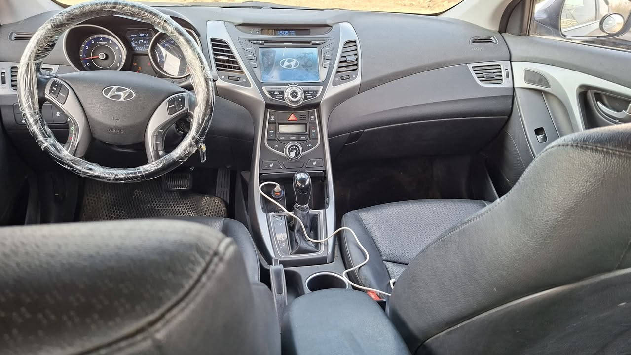 سلام عليكم الانترا موديل ١٤ شكل ال١٥ سياره جاهزه من كلشي مكانهه دوانيه سعر ٤٧ وبيهه مجال ***********
