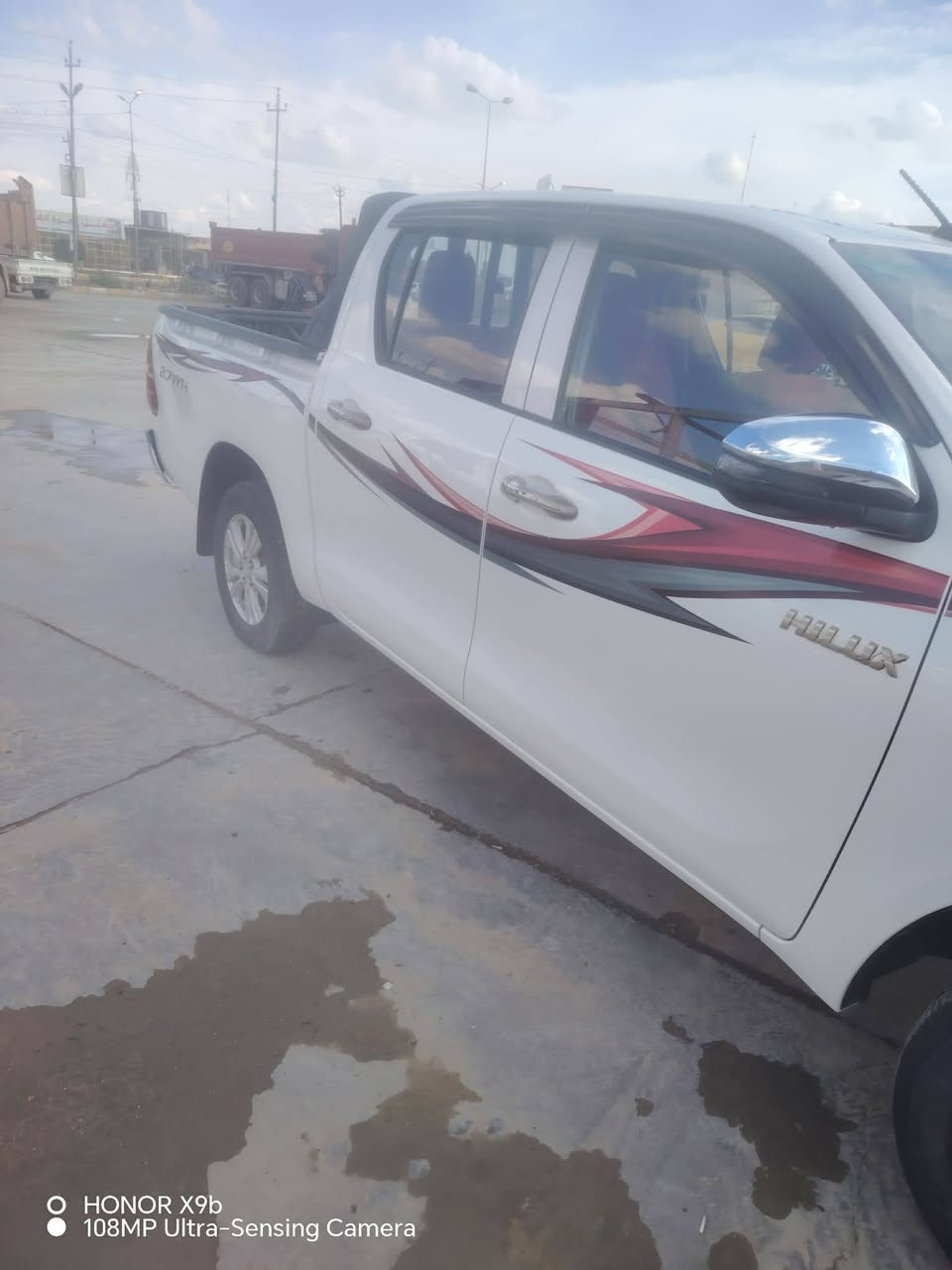 تيوتا 2023 سعوديه رقم بابل باسمي ماشيه ٤٩؟ الف جديده. سعر 280 /وبيه مجال مكان الديوانيه دغاره *********** مكلف بل نشر تفاصيل أكثر على محمد ابو سيف السعيدي
