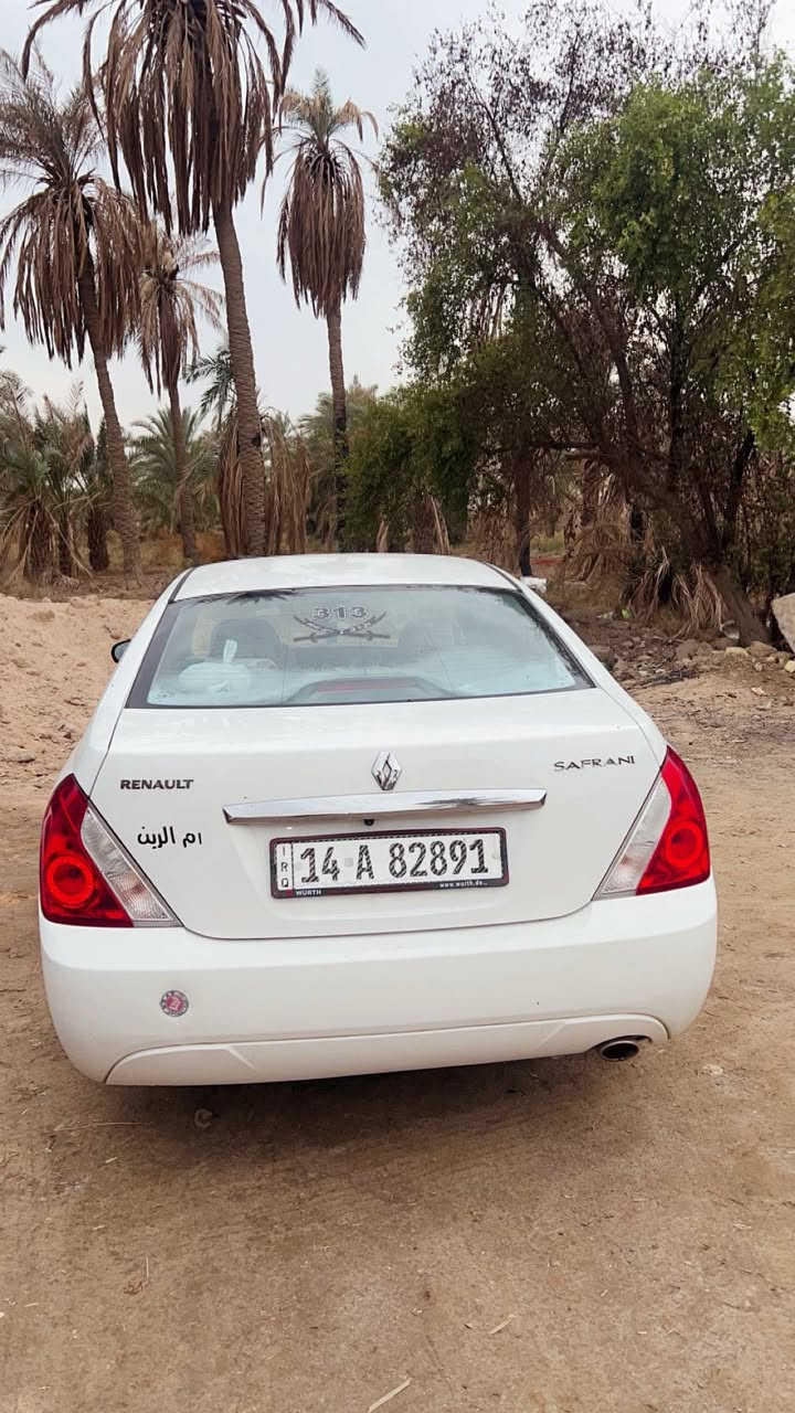 سلام عليكم من رخصت الادمن  سياره رينو سفران ٢٠٠٩  أربعه     سلندر مرفق   شاشه وكامره السنوار سياره جديده بمعنا الكلمه السياره جاهزه من كلشي تبريد تدفئه كشنات كير محرك مكفول حداديه جديده السياره مال جناي   انه مكلفً بنشر رقم صاحب السياره *********** سعرها ١٠٥ وبيها مجال
