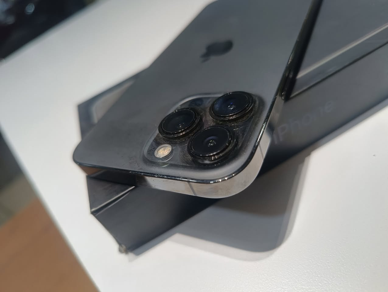 🟨متوفر 👇

🟡 ايفون13 برو ماكس 
🟡 ذاكرة/512
🟡 بطارية/94
🟡 ملحقات  كاملة 
🟡 نضافة 100% 
🟡 نموذج Ⓜ️ 
🟡 للبيع ولمراوس 
🟡 السعر مناسب 🔥
🟨 مستعدين لشراء جميع اجهزتكم أو مراوس بأي جهاز يعجبكم.

يتوفر خدمة توصيل 🚚داخل كربلاء 
او 🎗️
زيارة عنواننا الكائن 👇
العنوان// كربلاء// حي الغدير سوق حي الغدير //قرب مطعم أبو احمد //مجمع الجزيره الطبي//مركز الدقة للموبايل 
مصطفى ***********
مقتدى ***********
