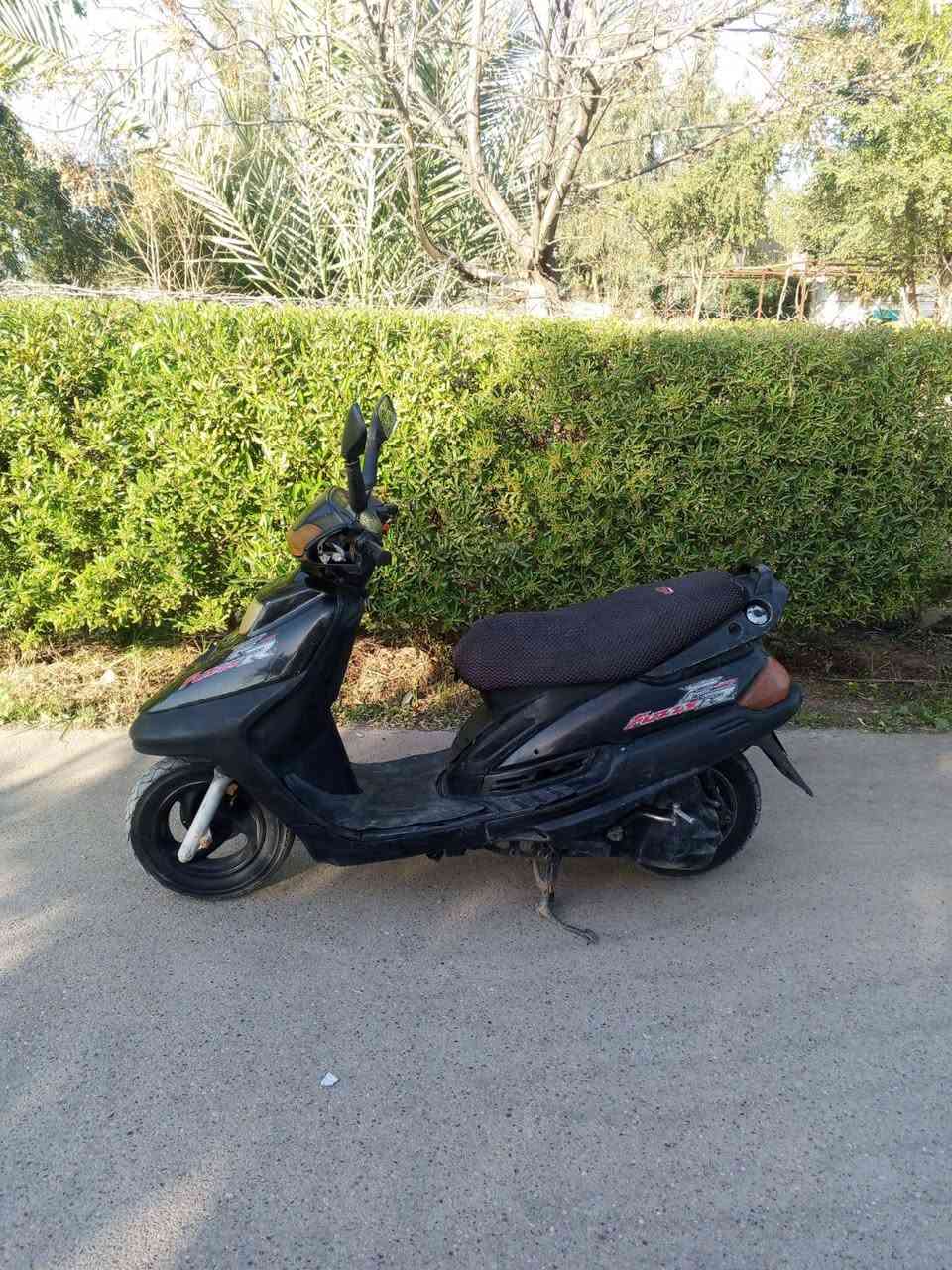 السلام عليكم
للبيع دراجة فراشه سرعه 140 شلعه معدل فول كهربائيات كلها شغاله دبلات جدد بك لايت شغال لايت شغال هندر دفره وحده سلف شغال دراجه خرسه شرط ماتسمع بس صوت الصالنصه كابريتر ايراني تايرات جدد قبغ بانزين جكمجه جنطه كله علسويج استانه تعليك كفرات بلاديه مو تجاريه كامله مكمله خير من الله وصور كدامك المكان ناحيه الاسحاقي مركز ناحيه السعر٢٨٠ وبيه مجال حك الجيه.
للاتصال علرقم *********** ***********
