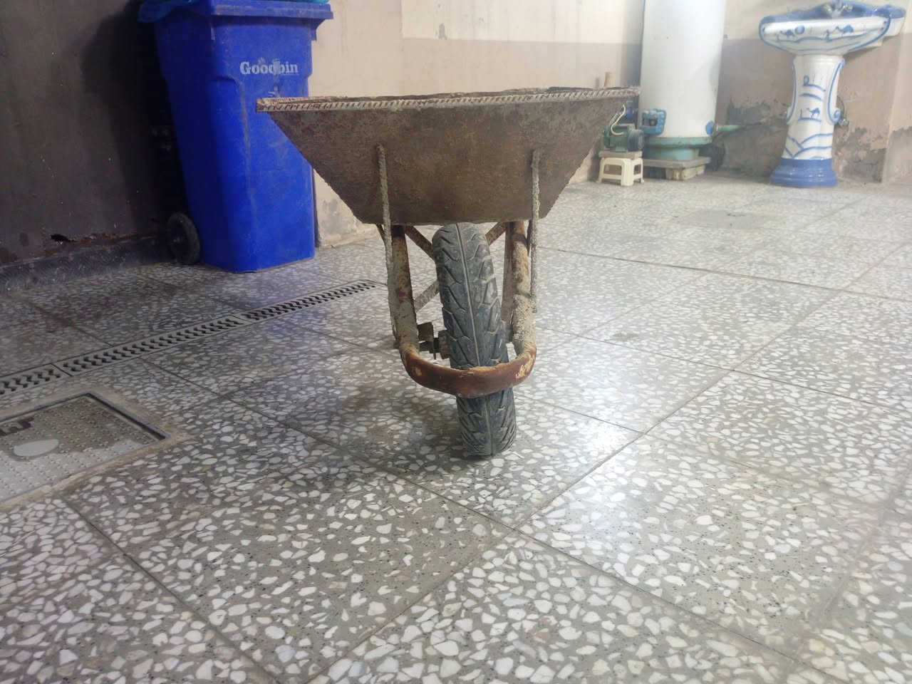 سلام عليكم
عندي عربانه مال عماله اليريدها السعر يجي خاص *********** واتساب
