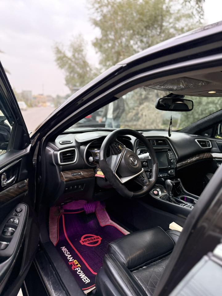 نيسان ماكسما 2017 بلتينوم 
فول 1/1 
ضرار دعامية واربع اصابع بل جاملغ صبغ بدون معجون 
السيارة كفالة عامة مابيها اي نقص 
وجاهزة بيها سونر  السيارة حيل حيل حلوة بيها مكانت بارد 
للتواصل واتساب ***********
وسعرها كلش مناسب وحلو
