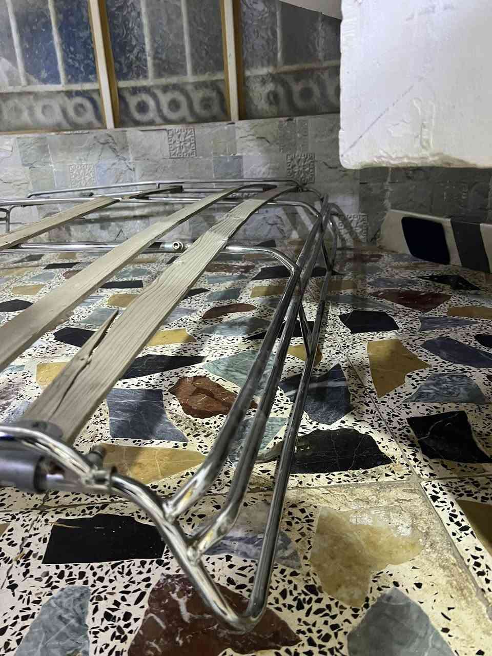 سيبايه البيع علي لحدادنضيفهً  السعر 70 مكاني كوت***********
