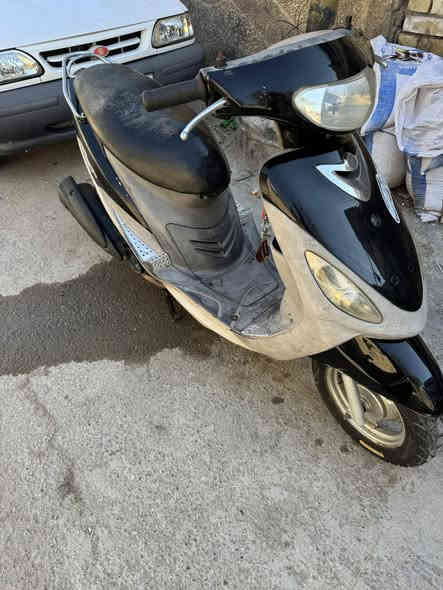 سلام عليكم دراجه ماكس منغولي للبيع الدراجه جديده ما صارلي هواي من منزلهى من الربنه علا إيدي مكفوله كلهى شغاله كل نقص ما بيهى مكاني بل مدينه الحبيبيه يم وليد ابو الكص السعر 575وبيهى مجال ***********
