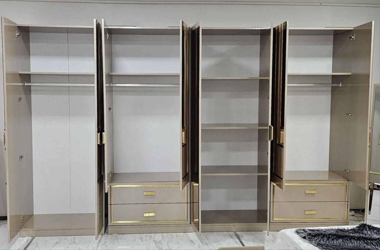 موديل فيلوته 

10 قطع 

ظهر بلوك 

قياس كنتور + ملحق. 350 c.m

ارتفاع  كنتور 220 c.m 
سرير مخزن 
السعر.مليون و450  ☝️☝️


**إذا كنت صاحب هذا الإعلان وتريد حذفه لأي سبب، رجاءا أرسل رسالة إلى الدعم الفني**