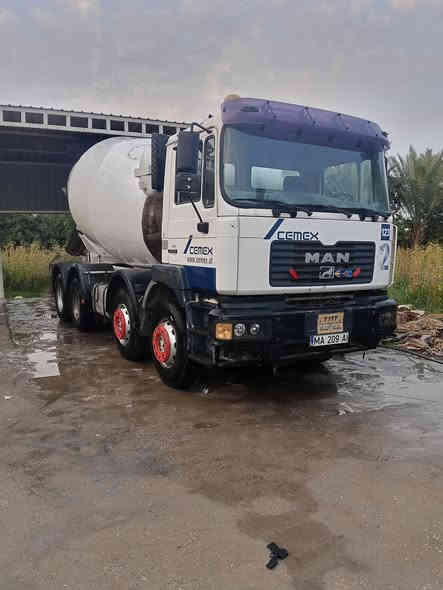 خباطه10متر للبيع مان صقر موديل 2001 سليمان يه مكينه 410 قايش واحد كير حصيره تخم تاير جاهزه للشقل رقم الهاتف *********** مكان بغداد
