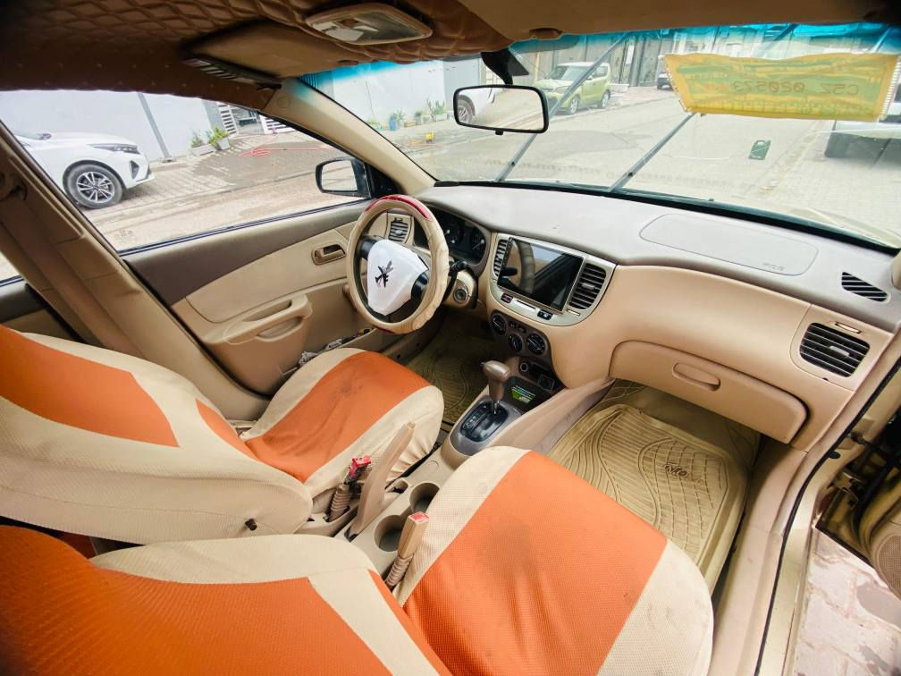 اللهم  صلي على محمد وآل محمد
سياره ريو نجف 2006
السياره 1600 اصل
مصبوغه عام وبيه جاملغ امبدل
سياره بسمي امداور ثاني يوم
متواجد على هاذه وتساب
رقم الموبايل ***********
سكن نجف
السعر 72 وبيه مجال للشراي النجف, العراق
