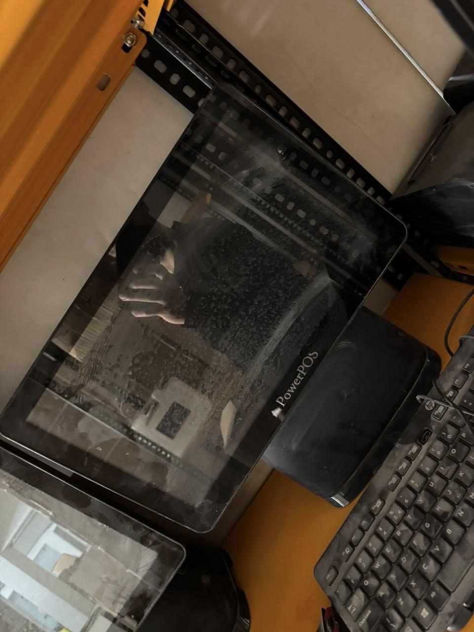 السلام عليكم عندي اربع كاشيرات للبيع


**إذا كنت صاحب هذا الإعلان وتريد حذفه لأي سبب، رجاءا أرسل رسالة إلى الدعم الفني**