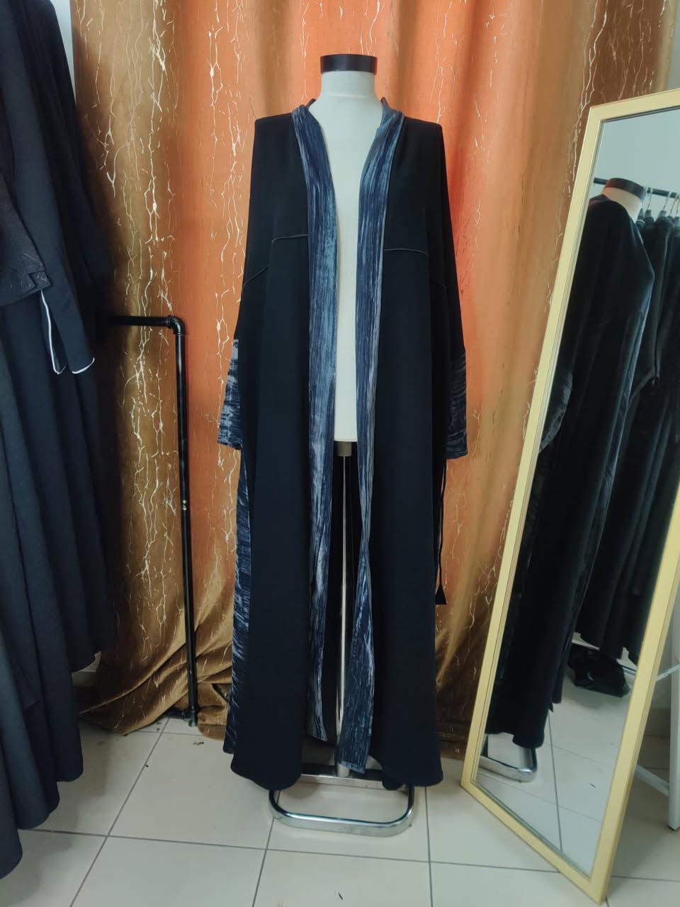 بنات عبايه خليجي برااااند كويتي
سعر القطعه 15 قطعتين 25 
للتواصل  واتساب  
تصفيه سريعه بسرعه سكرين وتعالي 
‭0771 018 5599‬
