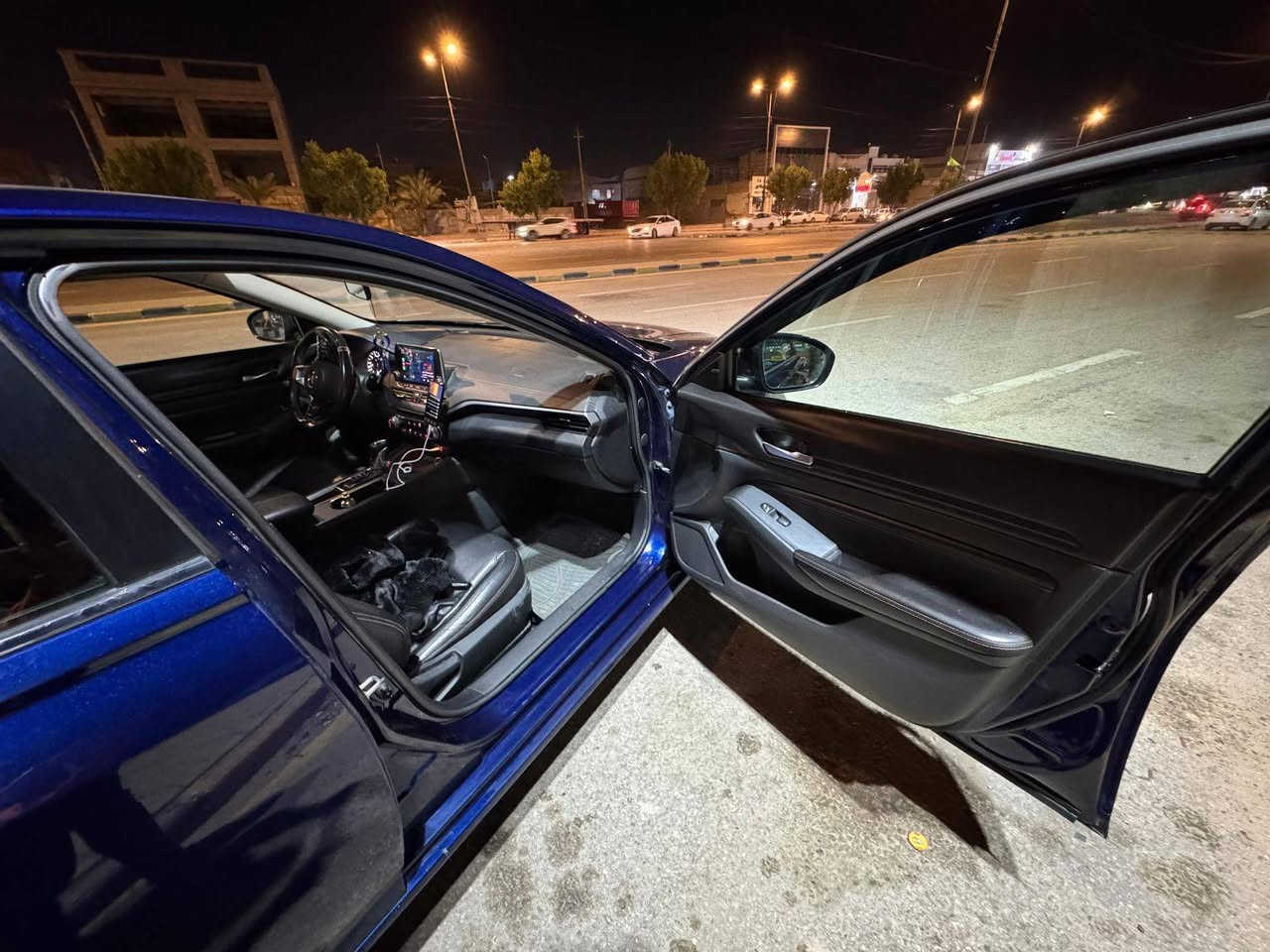 سلام عليكم نيسان التما 2021رقم الجديد بغداد ضربه أمريكا جاملغات وبنيد سونار موجود اريدها اقساط مقدمة 75 ويبقن 75كل شهر 3وراق ***********
