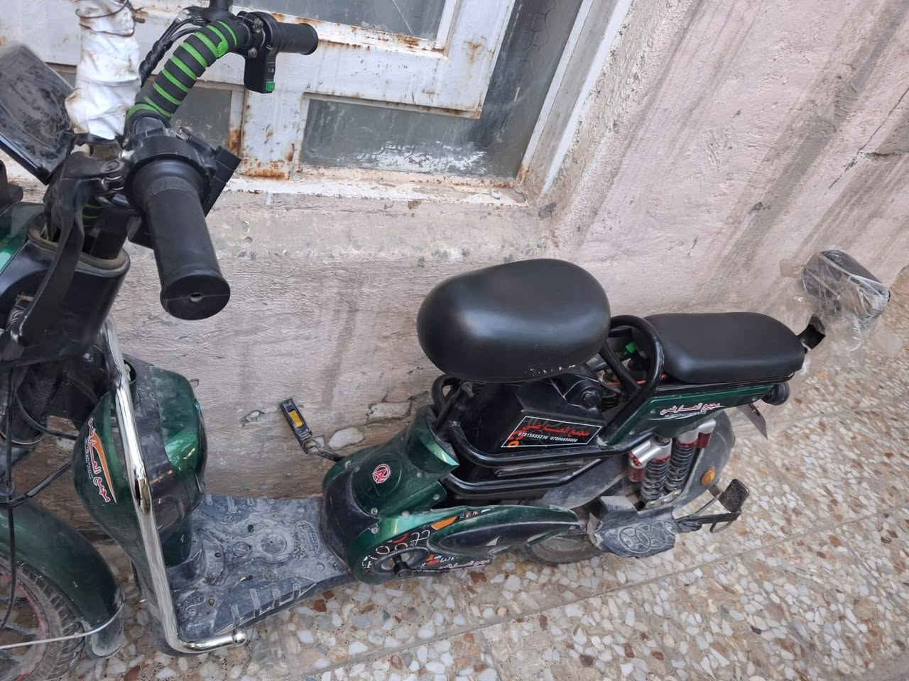 دراجه شحن للبيع
المواصفات 

عدد المسافات صفر كيلو متر 

عدد البطاريات 5 

المديل والتصنيع 2025 

السعر 400

المكان النجف الاشرف 

الاتصال ***********
