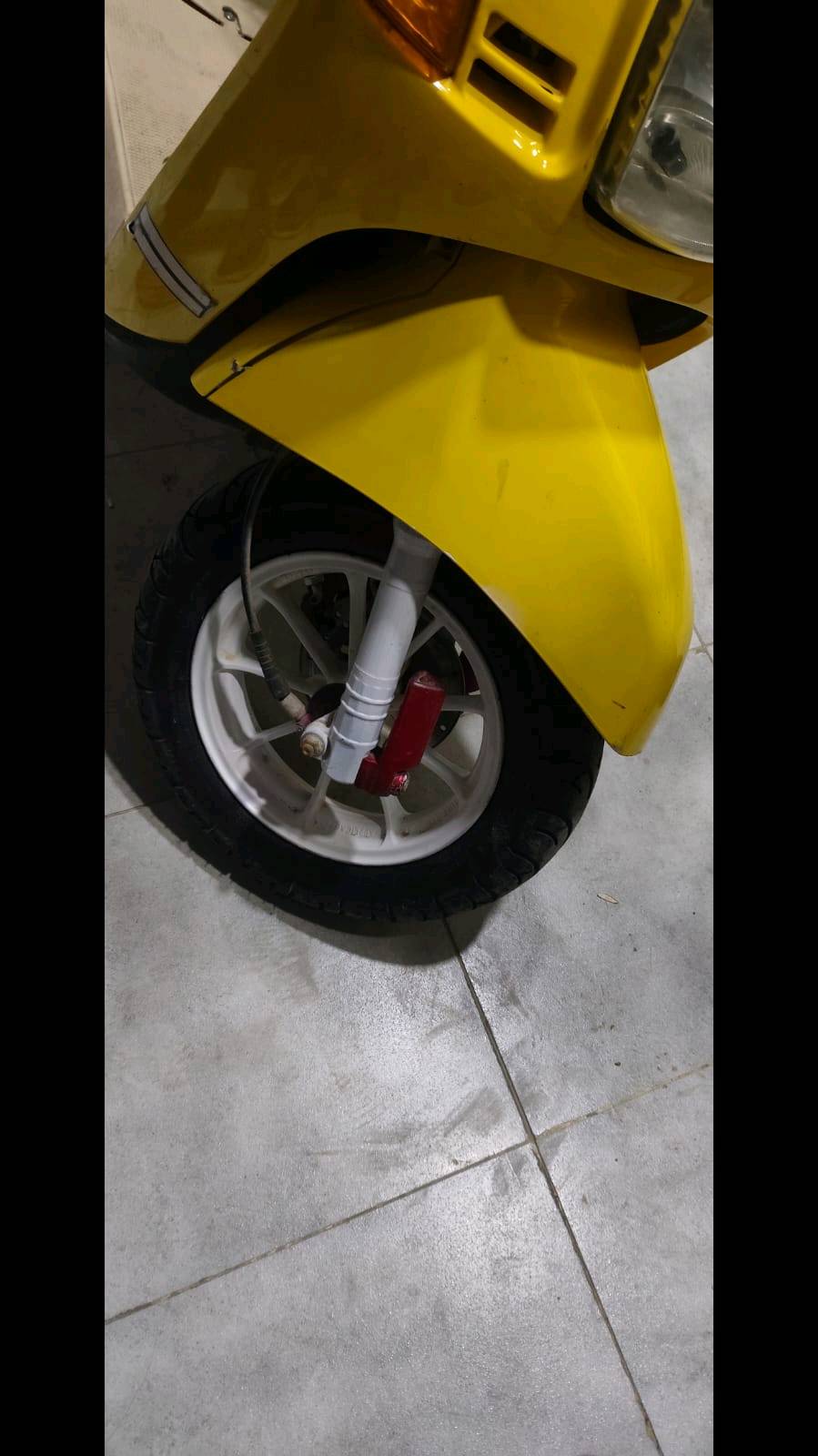بغداد
دراجه بوليس تكسي🛵
بيهه مجال قليل