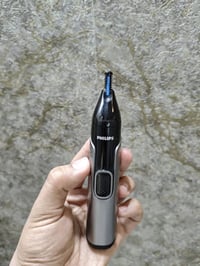 فليبس أصلي • ضد الماء • تعمل باتري