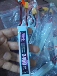 بطاريات • مفرد • ٨قطع