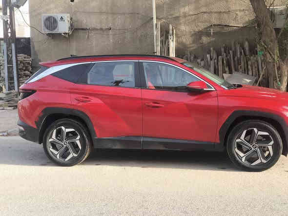 السلام عليكم /توسان 2022وارد امريكي كامل موصفات 1/1 محرك 2500gdi صور الحادث +السونار موجوده بلمنشور مكاني بغداد الشعب 
سعر 205$قفل 
للتواصل ***********واتساب فقط .
