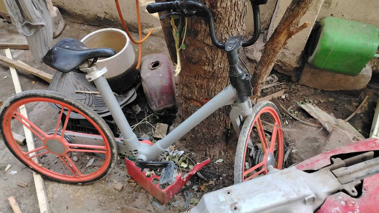 لبيع بايسكل 24 مكاني بصره القبله *********** العدد 3 مال باله تاير ربل مايعطل
