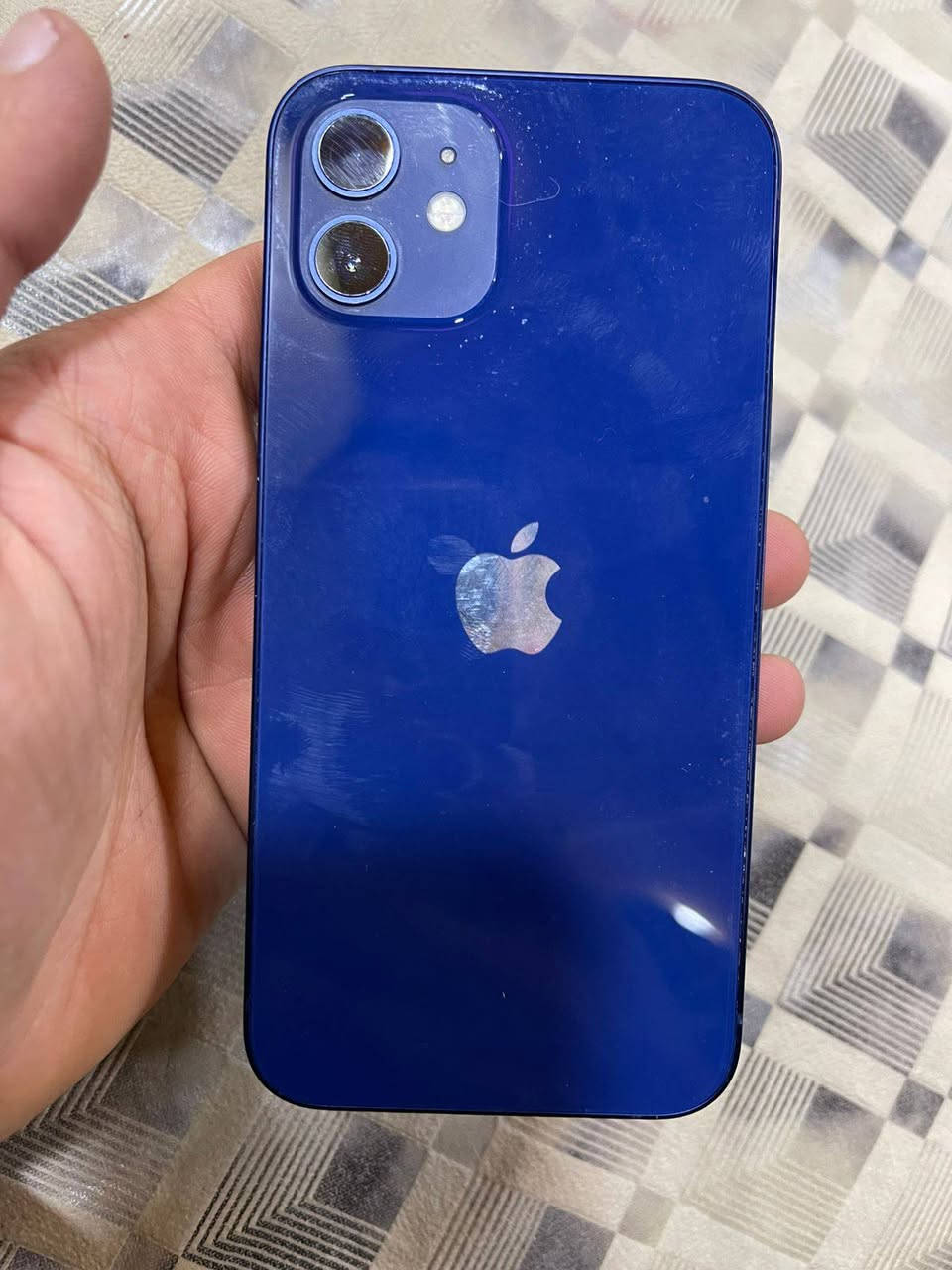 للبيع ايفون 12 ذاكره 128بعده على وضع الشركة مواصل مصلح بطارية ٧٧
سعره 250وبيه مجال مكاني كركوك
***********
***********
