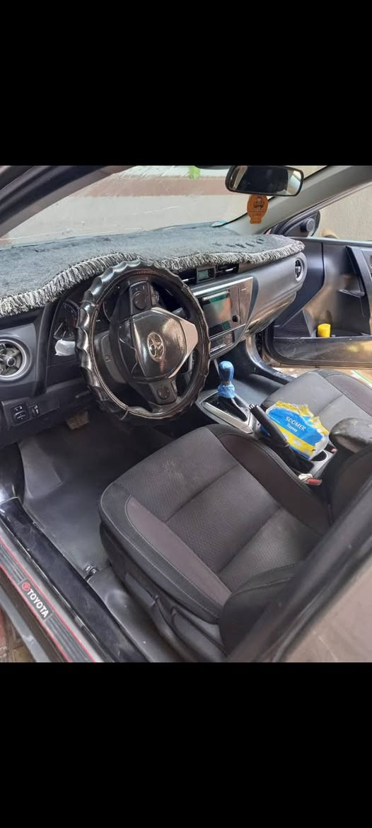 كورلا مديل ٢٠١٧ رقم اسلمانيه  لون نفطي نضيفه كلش ضارار بصيط كلش جامرلوغ امامي ربع منه فقط وسونار داخل المنشور السعرعلى الخاص ***********
