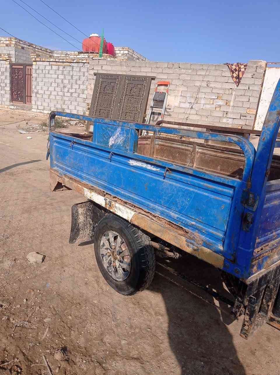 السلام عليكم ستوته 2015محرك20مرقمه بسمي بس لوحه ضايعه السعر750 المكان الحمزه الشرقي ***********
