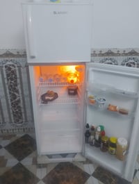 ثلاجة • مستخدمة • ١٥ يوم