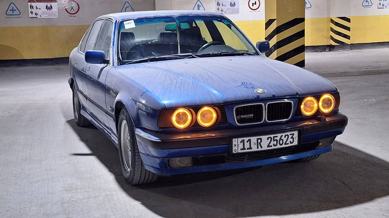 للبيع 525i مكينه مسكر عدل اوتوماتيك موديل ١٩٩١
سنويه باسمي تحويل مباشر هزه جديده كدامها سنه رقم انكليزي 
السعر ٥٠ ورقه 
ناصرية مركز ***********
