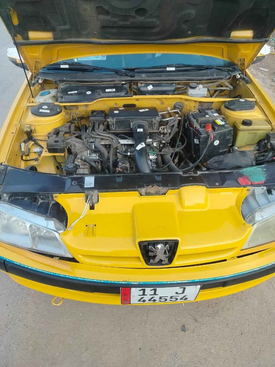 السلام عليكم 
بيجو بارص موديل 2016 سيارة جديدة ما متعوبة
محرك جديد تبريد ثلج بس بيهه طخة بلبنيد شوية 
العنوان كربلاء السعر 42وبيهه مجال 
الاستفسار ***********
