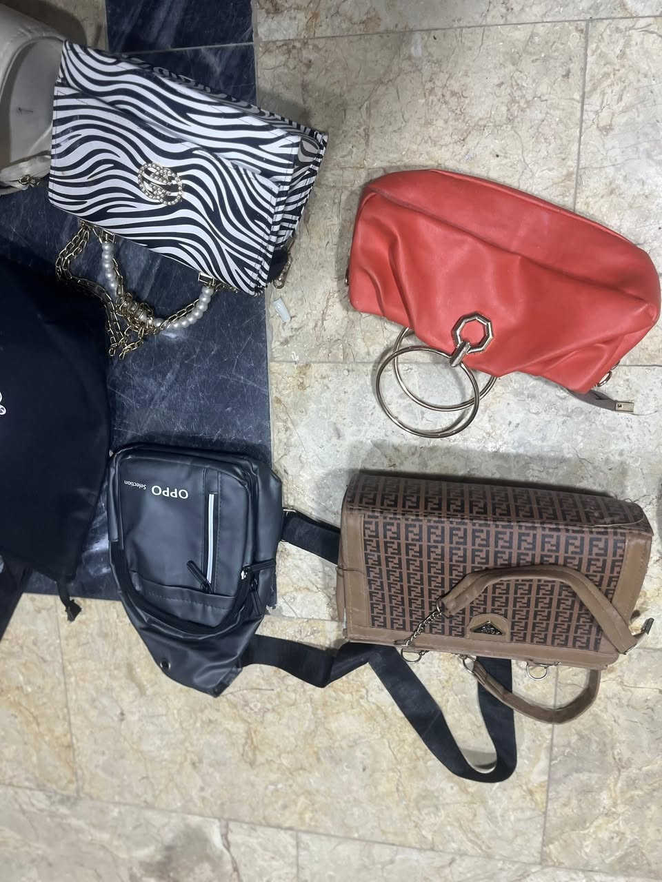 بنات سعرهن 30 وتوصيل مجاني كلهن شلعه كامله


**إذا كنت صاحب هذا الإعلان وتريد حذفه لأي سبب، رجاءا أرسل رسالة إلى الدعم الفني**