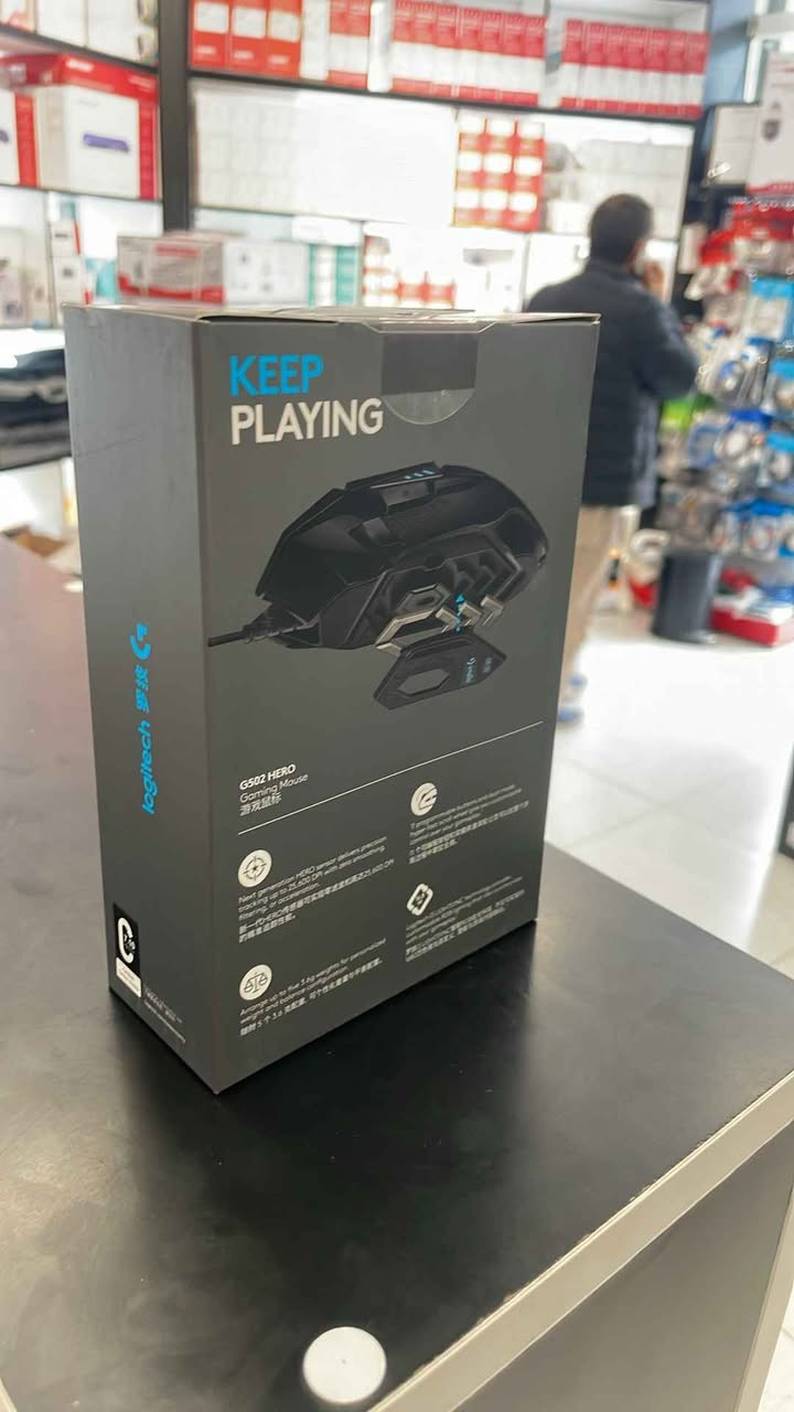 ماوس لوجتك G502 hero كبس مامفتوح 
سعرة ٦٠ الف و عندي توصيل لجميع محافظات 

1. المستشعر (Sensor)
​نوع المستشعر: HERO 25K (وهو الأحدث والأكثر دقة من لوجيتيك).
​الحساسية (DPI): تبدأ من 100 وتصل إلى 25,600 DPI.
​سرعة التتبع: أكثر من 400 IPS (بوصة في الثانية).
​التسارع: لا يوجد فيه أي تنعيم أو فلترة تلقائية (Zero Smoothing/Acceleration)، مما يضمن دقة متناهية في الألعاب التنافسية.
​2. الأزرار والتصميم
​عدد الأزرار: 11 زرًا قابلاً للبرمجة بالكامل عبر تطبيق G HUB.
​عجلة التمرير (Scroll Wheel): تتميز بخاصية "التمرير فائق السرعة" (Infinite Scroll)، حيث يمكنك التبديل بين التمرير السلس جداً أو التمرير بالدرجات (Tactile).
​الأزرار الرئيسية: تعتمد على مفاتيح ميكانيكية ذات عمر افتراضي يصل إلى 50 مليون نقرة.
​3. التحكم بالوزن (Weight Management)
​يأتي مع 5 قطع حديدية إضافية، وزن كل واحدة منها 3.6 جرام.
​يمكنك وضع هذه الأوزان في أسفل الماوس لتعديل ثقله أو تغيير مركز الجاذبية حسب راحتك الشخصية.
​4. الإضاءة والذاكرة
​LIGHTSYNC RGB: إضاءة قابلة للتخصيص بـ 16.8 مليون لون، ويمكن مزامنتها مع أجهزتك الأخرى.
​الذاكرة الداخلية: يمكنك حفظ حتى 5 ملفات تعريف (Profiles) مباشرة على الماوس، لتستخدم إعداداتك على أي جهاز كمبيوتر دون الحاجة لتحميل البرنامج مرة أخرى.
للطلب، يرجى التواصل عبر الرسائل الخاصة
0751 141 1025 بغداد, العراق
