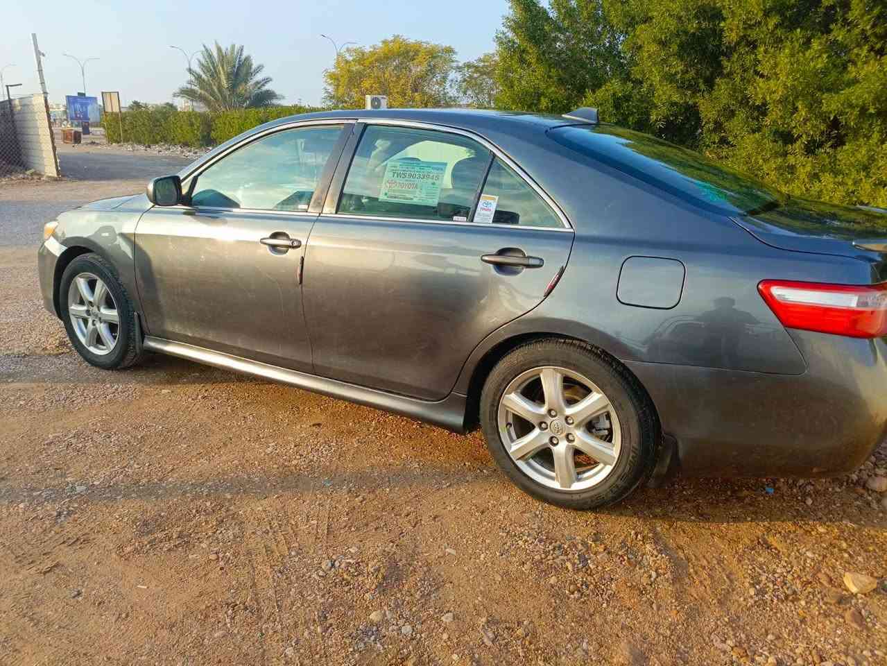 كامري ٢٠٠٩ امريكي فول مواصفات فتحه تحكم ستيرن تبريد ثلج بيها صبغ حزام سعرها ٩٧ وبيها مجال قليل مكاني رمادي للإستفسار 
***********
