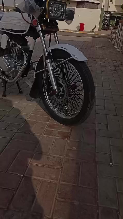 سلام عليكم شباب دراجه البارحه طلعتها من الوكيل بعدها ماشي ٢٠دراجه طك باسلون بعدها بدهن شركه سعرها ٩٥٠وبيها مجال


**إذا كنت صاحب هذا الإعلان وتريد حذفه لأي سبب، رجاءا أرسل رسالة إلى الدعم الفني**