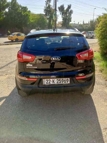 السلام عليكم 
للبيع اسبورتج موديل ٢٠١٣ خليجي 
مكينه ٢٠٠٠دوش 
سياره جاهزه كير مكينه صدر تخم تاير 
دواخل نضيفه مواصفات مري شفط جلد حساسات كامره خلفيه كشن كهرباء سياره بدون صبغ رقم اربيل شرط التحويل رايدهه ١٢٥وبيه مجال بصيط مكاني الاعظميه ***********
