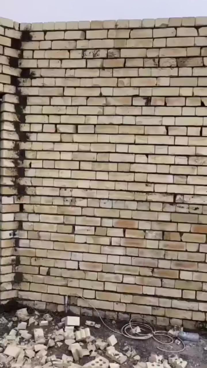 سلام عليكم خلفات بناء شغل درجة اولى التزام بل موعيد وزن مظبوط وسعار مناسبه جدا وشرط  ***********
