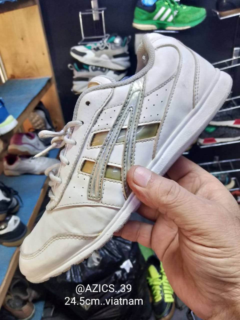 قطع جدا راقيه
قياسات مختلفه موجوده داخل الصور 
للحجز والاستفسار راسلنا واتس اب وماسنجر عله الرقم الموجود ***********ابو ايمن
توجد خدمة توصيل كل المحافظات 
عنوانا.كراده داخل عمارة ليلى خاتون داخل الفرع
