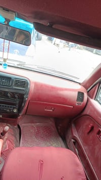 ٢٠٠٢ • عسلي • دبل