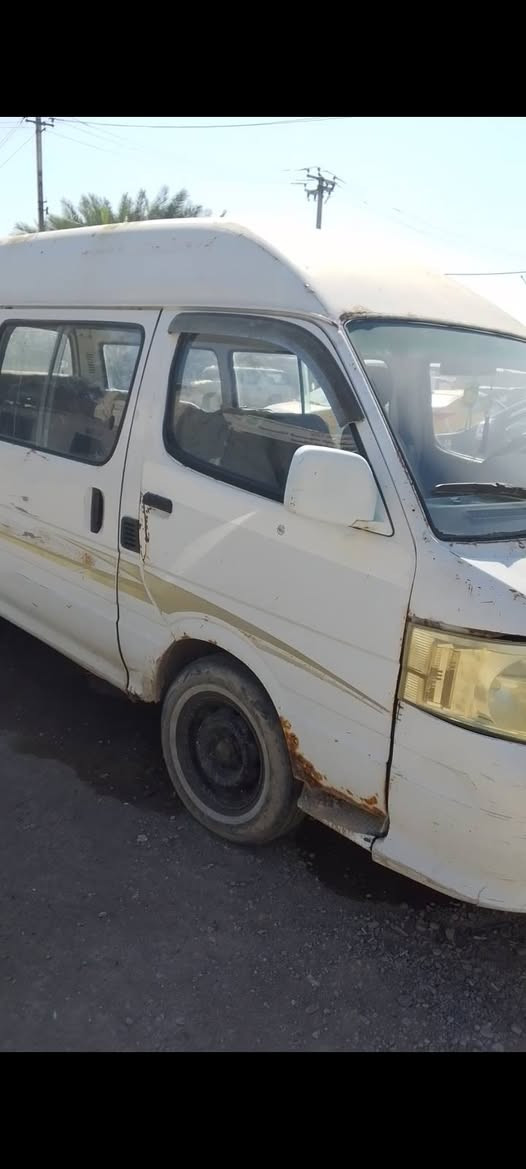 فتون 2007
14راكب 
رقم نجف 
محرك ونجي 
سياره جاهزه فقط خياسات بيها 
ا ل س ع ر  30 وبيها مجال الطيبين 
العنوان ديالى  بعقوبه ناحيه بهرز 
***********
