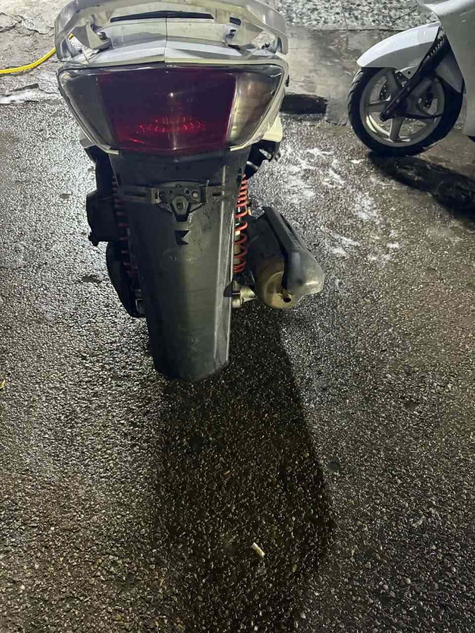 سلام عليكم دراجه سكنس البيع كوم حديد ***********واتساب بي
