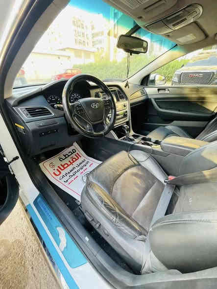 السلام عليكم 
سوناتا 2017 امريكي حادث بنيد فقط 
بيهه تقشير مثل ماواضح بالصور 
السعر 130$
***********
