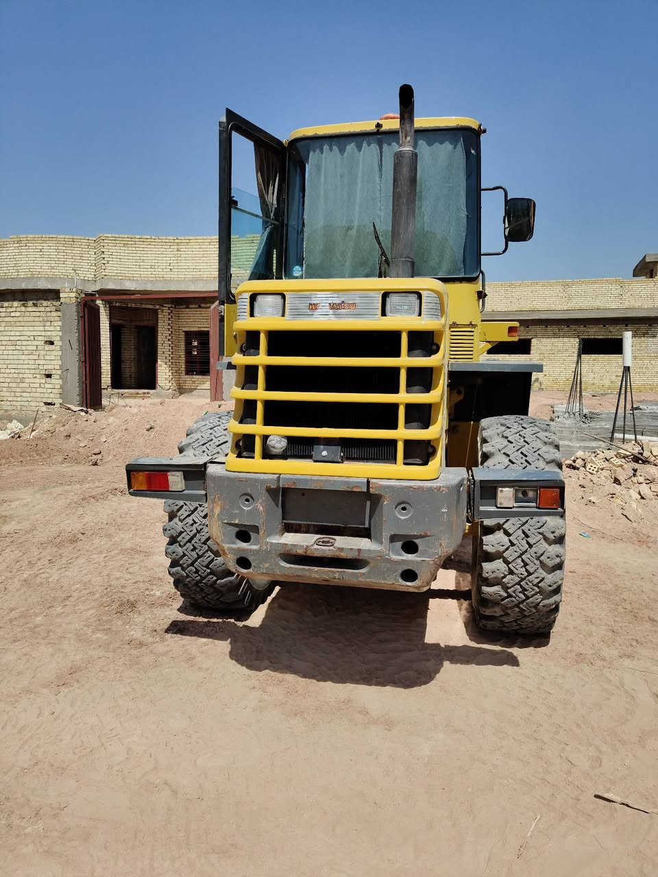 السلام عليكم شفل كامتسو للبيع حجم 100كير كهربائي تبريد بلادي مكفول من الصبغ دخول جديد. للستفسار ***********
