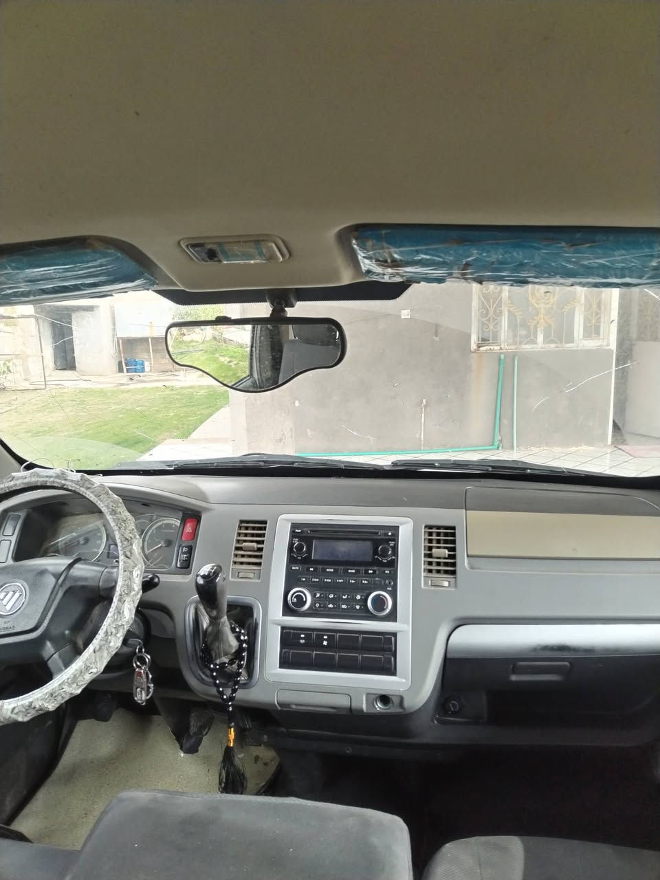 فتون موديل 2017 سياره جاهزه كل نقص مابيه كامله ورقم بغداد المحرك بلادي والسياره بلاديه قطره صبغ ما بيه وعارظه 115 وبيه مجال ان شاء الله. ***********
