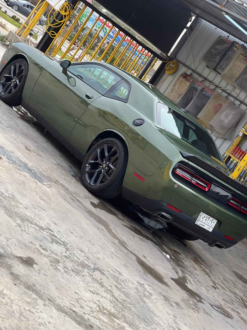 السلام عليكم
جالنجر 2022    6 سلندر.  كربلاء جي تي 
السياره gt 
بيها جاملغ و بنيد فقط سونار موجود 
و الحادث موجود وي الصور بالخدمه 
***********
كربلاء المقدسة سايد فندق البارون 
المواصفات 
بصمه تشغيل 
تشغيل عن بعد 
كشنات مخمل 
حساسات 
كامره خلفيه 
شاشه كاربلي 
شفتات ستيرن 
كرسي كهرباء 
تحكمات ستيرن 
رقم مميز 
السياره خاليه من اي عطل شرط
