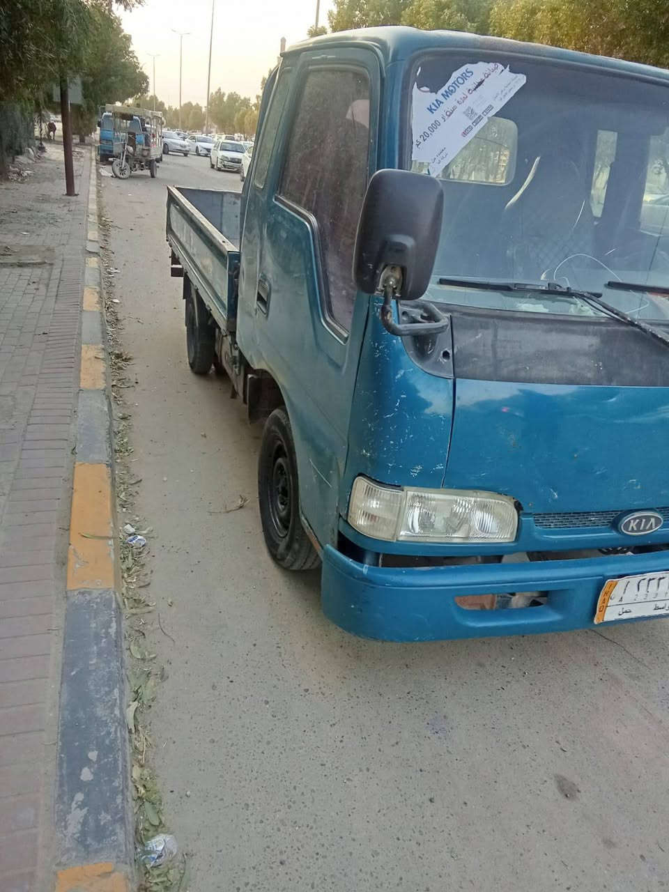 السلام عليكم كيه فونتيره للبيع مكفوله من مكينه من كير من شاصي من اكسل السياره بسمي سعره 54 وبيه مجال رقم صاحب السياره ***********
